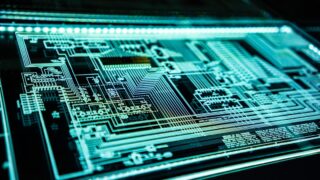 会社員のAI複数アカウント運用｜データ混同防ぐ5基準