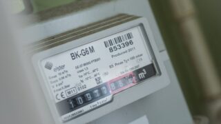 30代会社員が待機電力を見える化アプリで削減する4基準